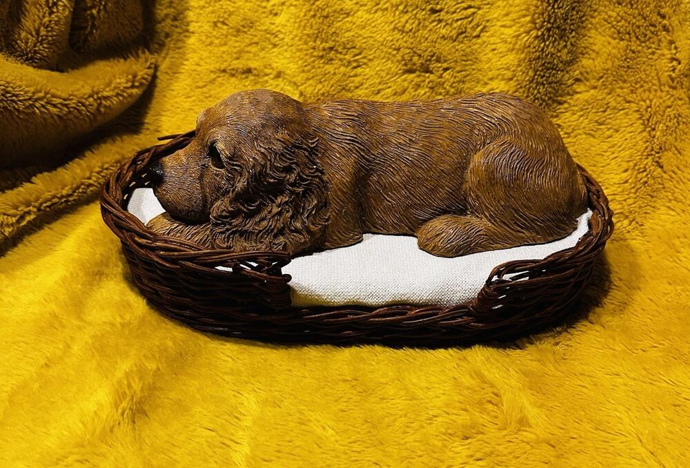 Sandicast Cocker Spaniel Puppy 1983 Signed Sandra Brue Tan Dog 10โ Wicker Basket